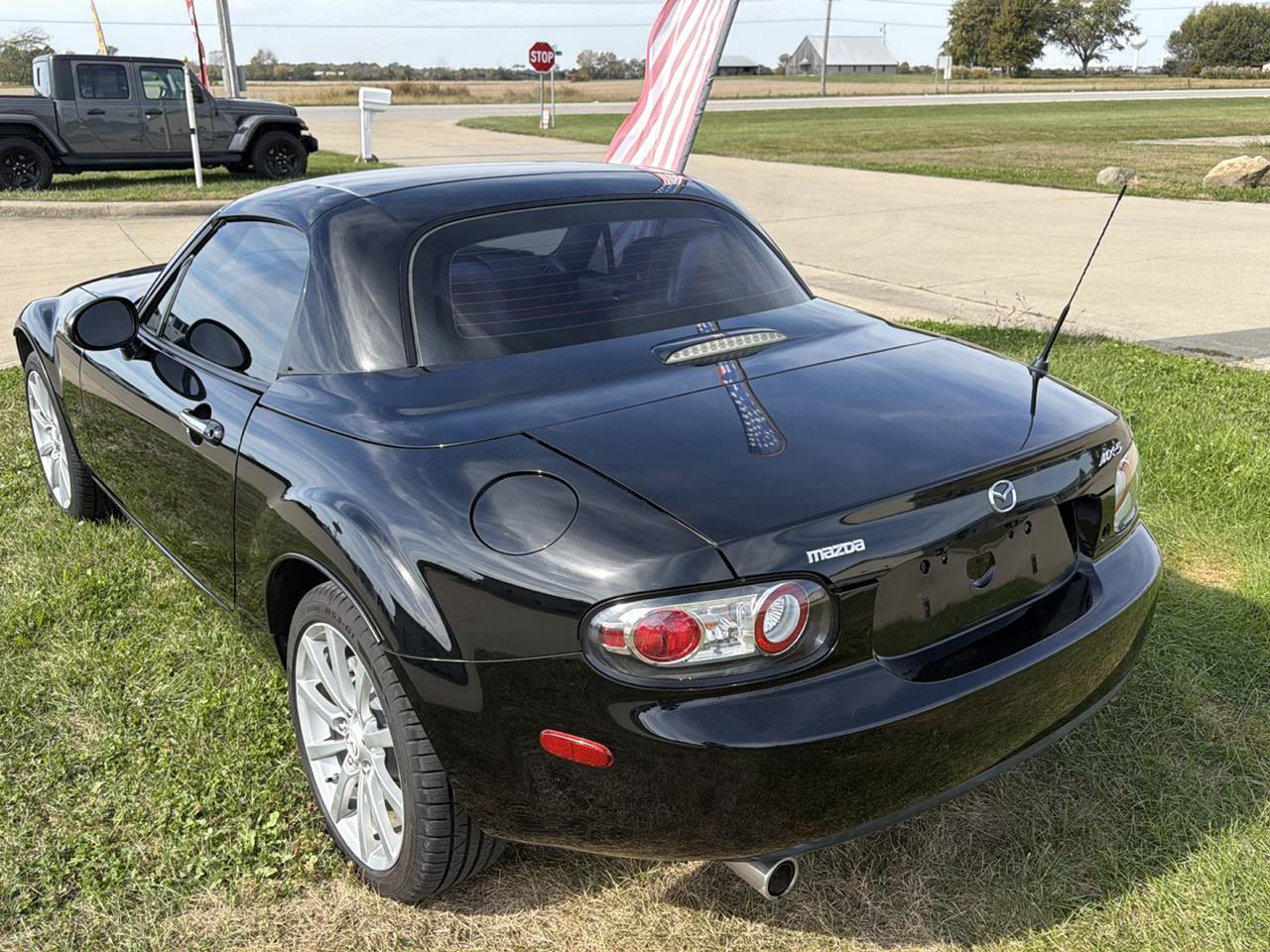 Mazda MX-5 Miata 2dr Conv PRHT Auto Grand Touring 2008