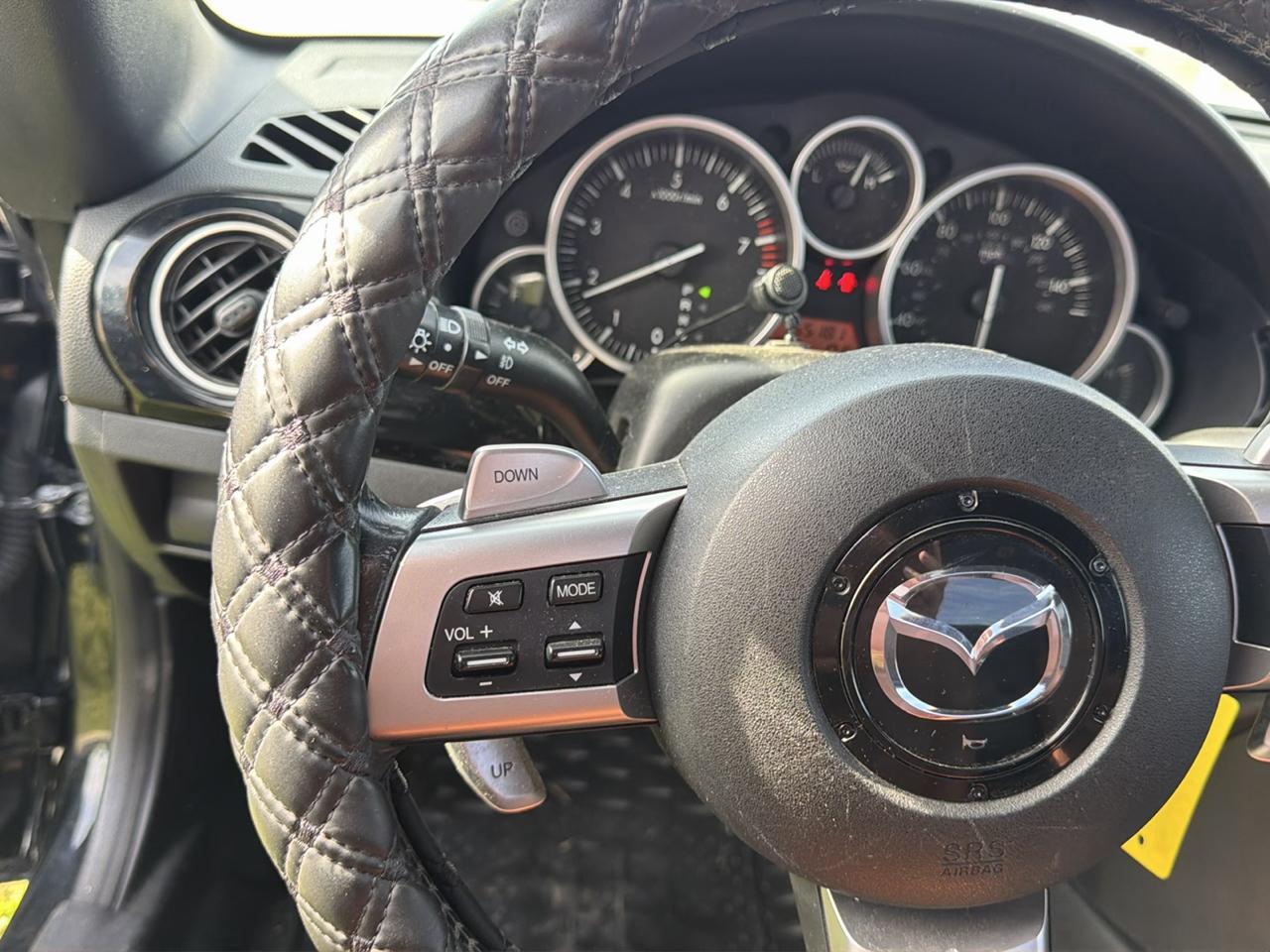 Mazda MX-5 Miata 2dr Conv PRHT Auto Grand Touring 2008