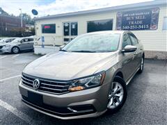 2016 Volkswagen Passat 