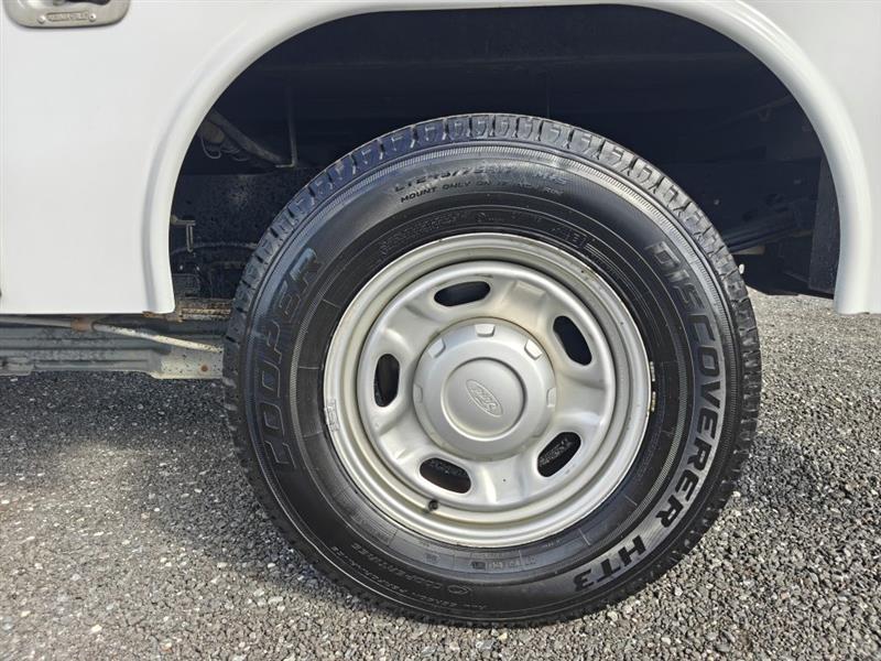 2016 Ford F-250 XL photo 15