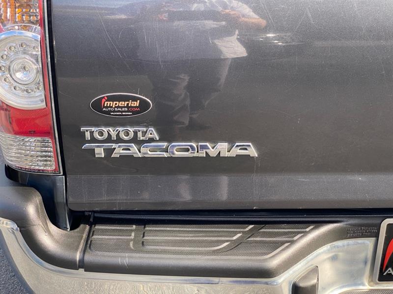 Toyota Tacoma  2015