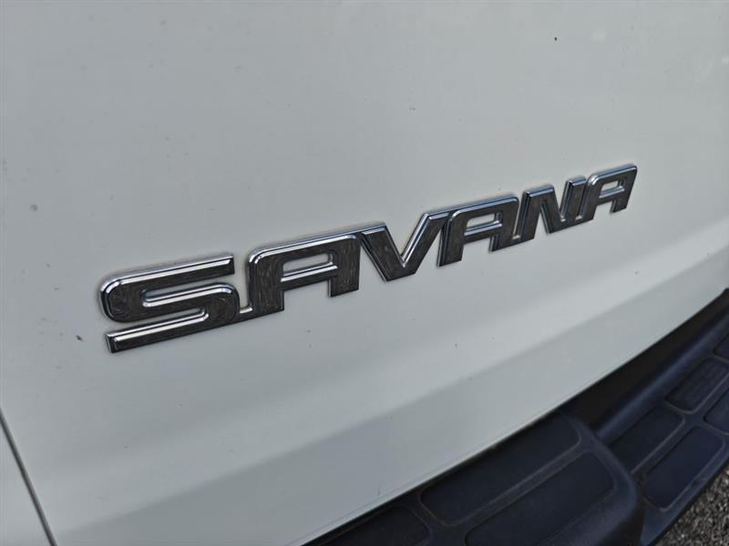 GMC Savana  2023