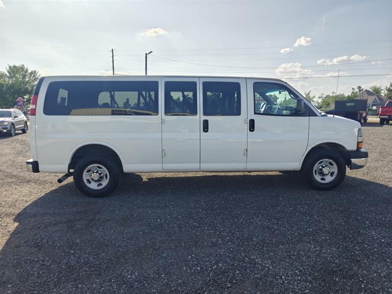 Chevrolet Express  2014