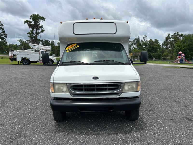 Ford Econoline  2000