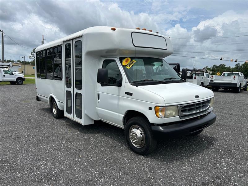 Ford Econoline  2000