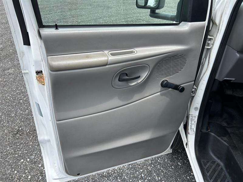 Ford Econoline  2000