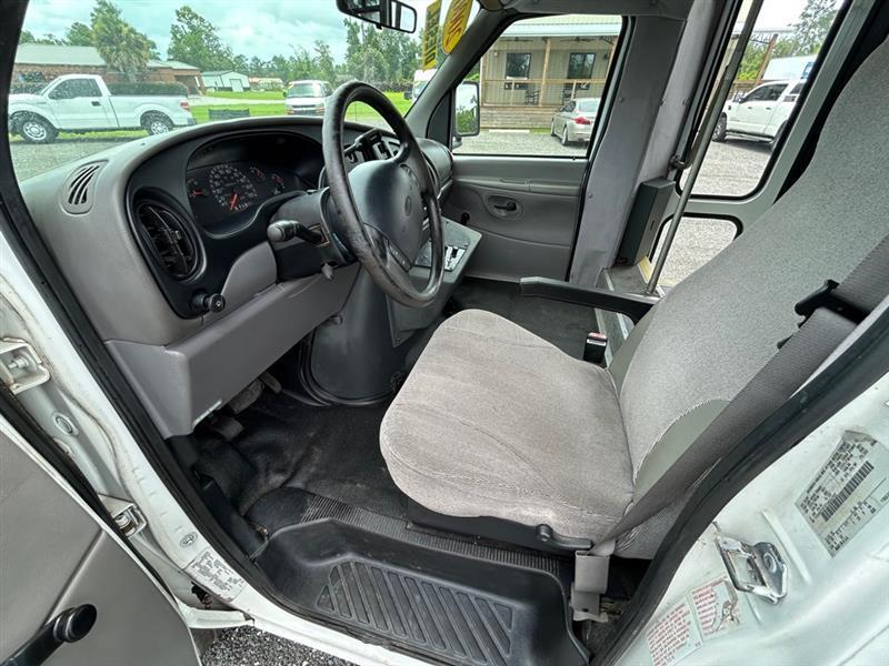 Ford Econoline  2000