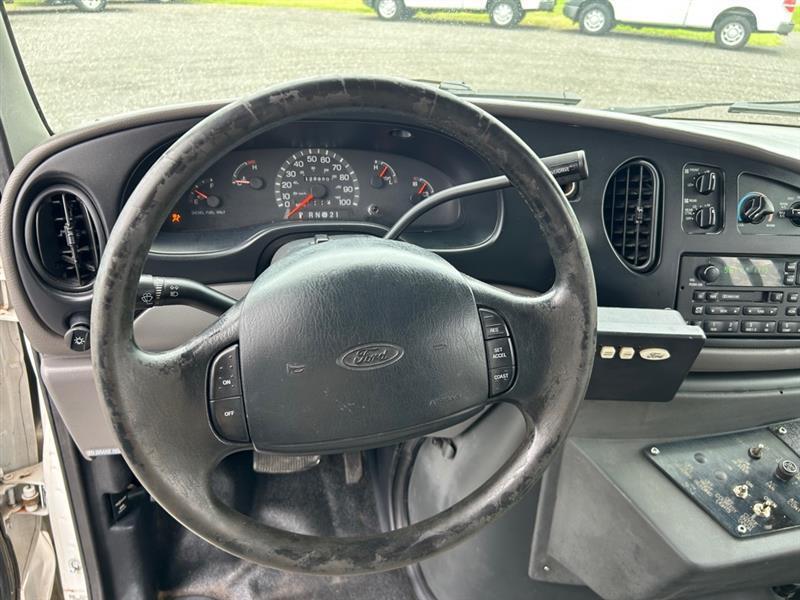 Ford Econoline  2000