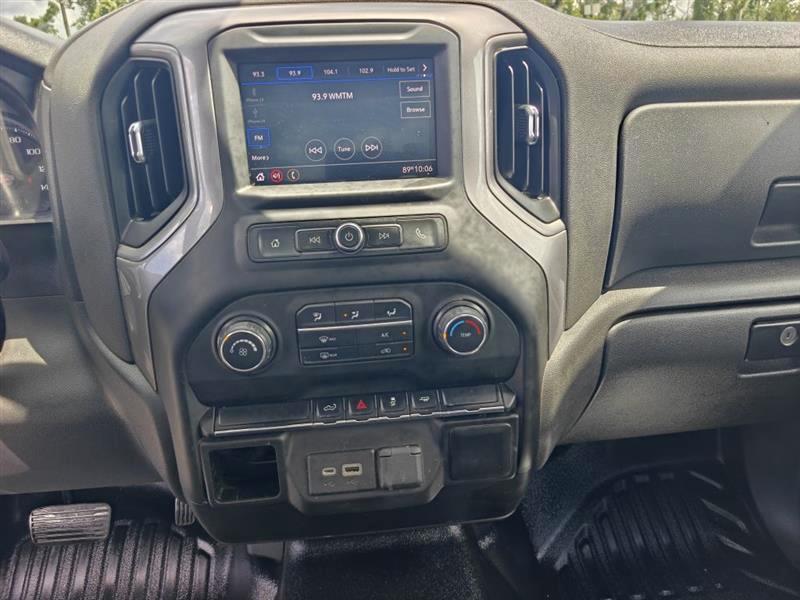 Chevrolet Silverado 1500  2021