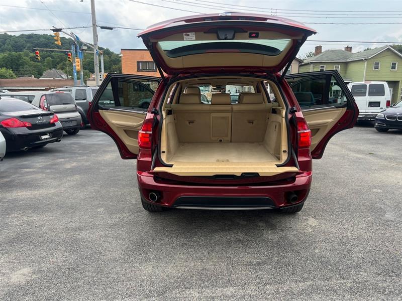 BMW X5 xDrive35i 2011