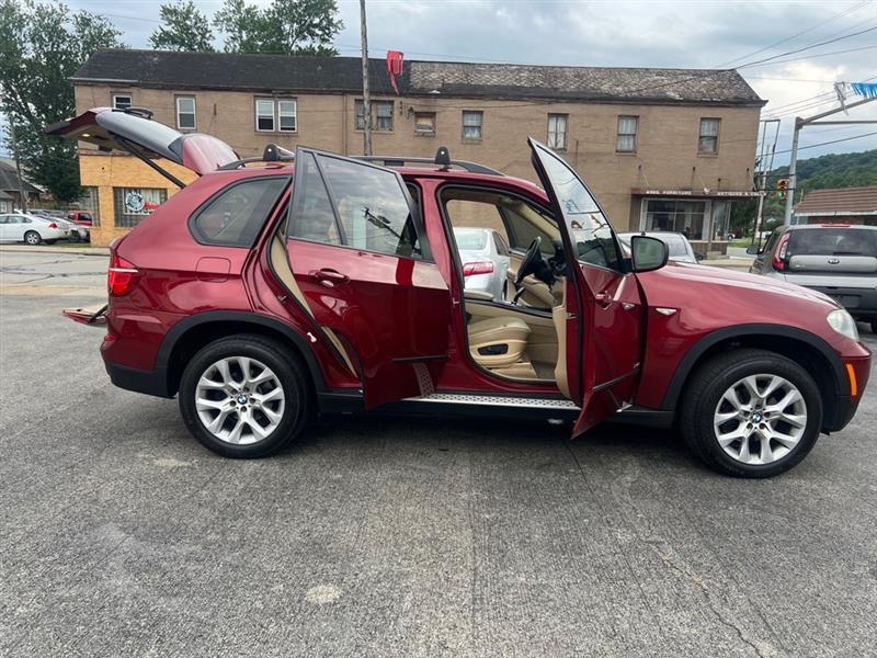 BMW X5 xDrive35i 2011