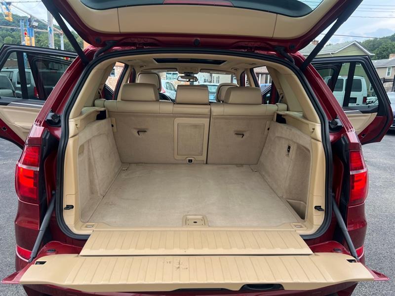 BMW X5 xDrive35i 2011