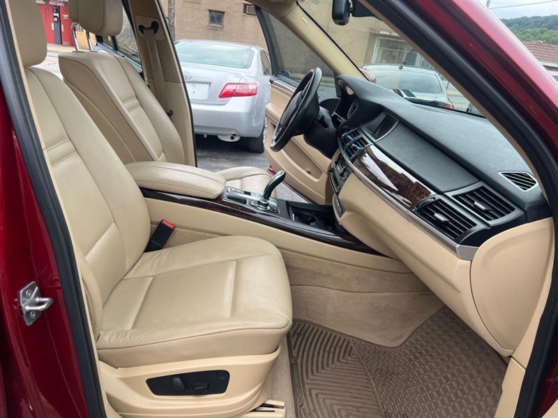 BMW X5 xDrive35i 2011