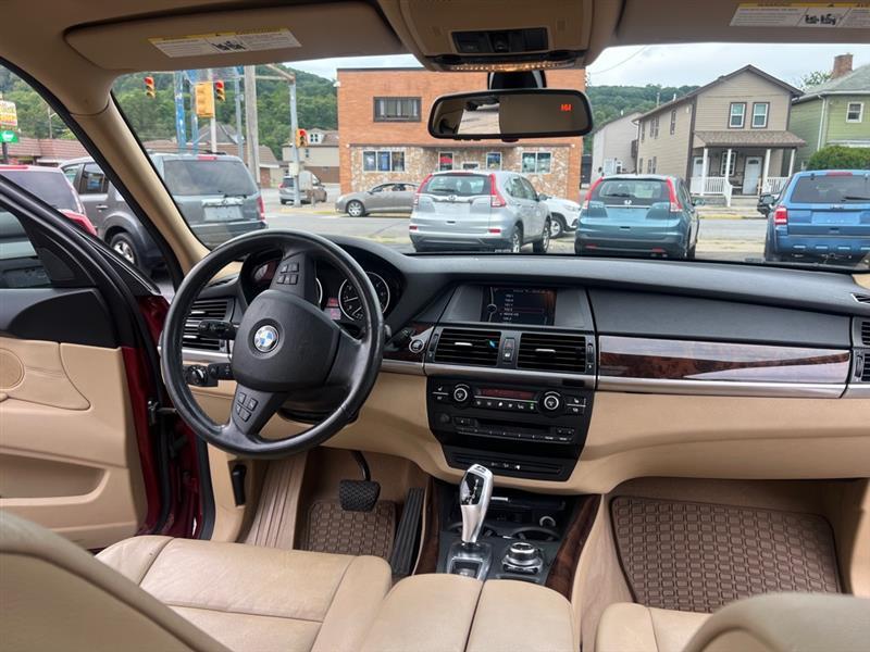 BMW X5 xDrive35i 2011