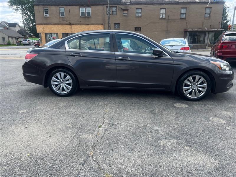 Honda Accord EX-L Sedan AT 2011