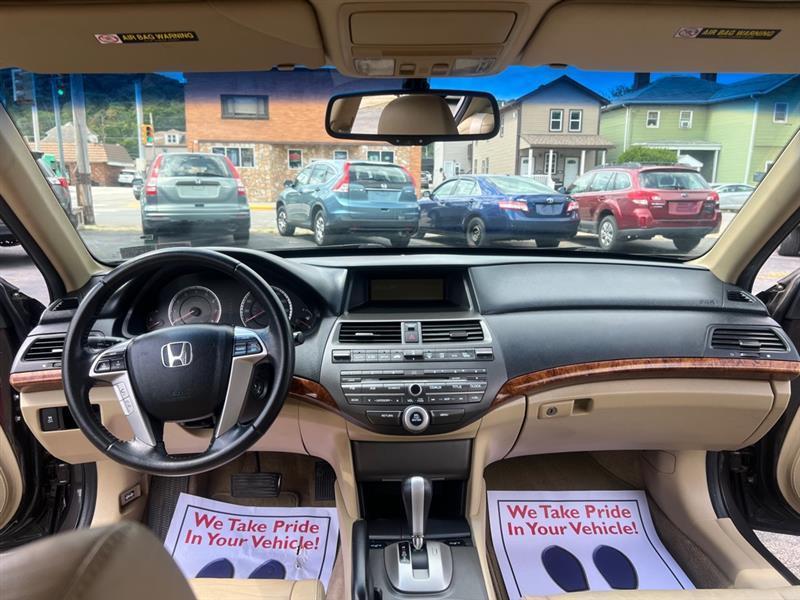 Honda Accord EX-L Sedan AT 2011