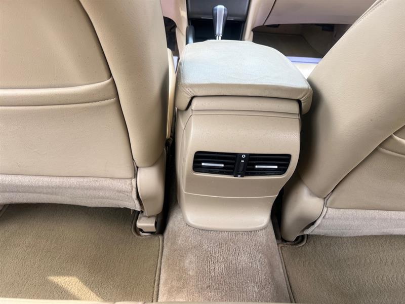 Honda Accord EX-L Sedan AT 2011