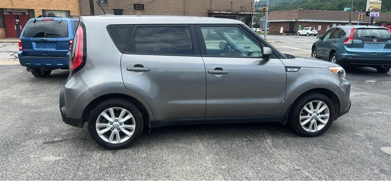 Kia Soul Base 6A 2016