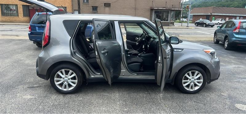 Kia Soul Base 6A 2016