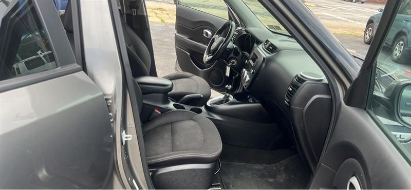 Kia Soul Base 6A 2016