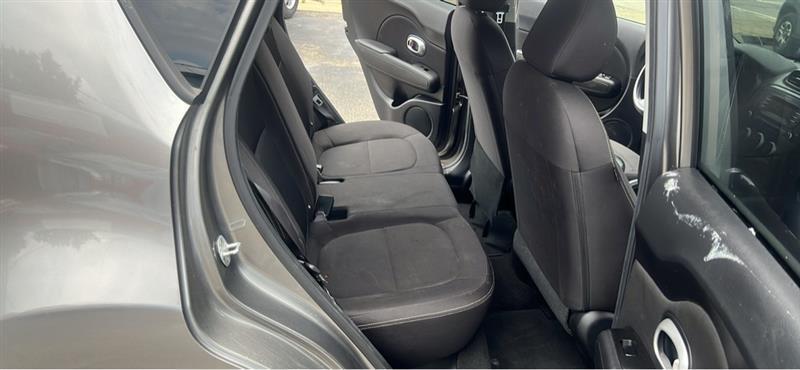Kia Soul Base 6A 2016