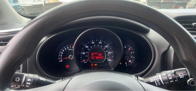 Kia Soul Base 6A 2016