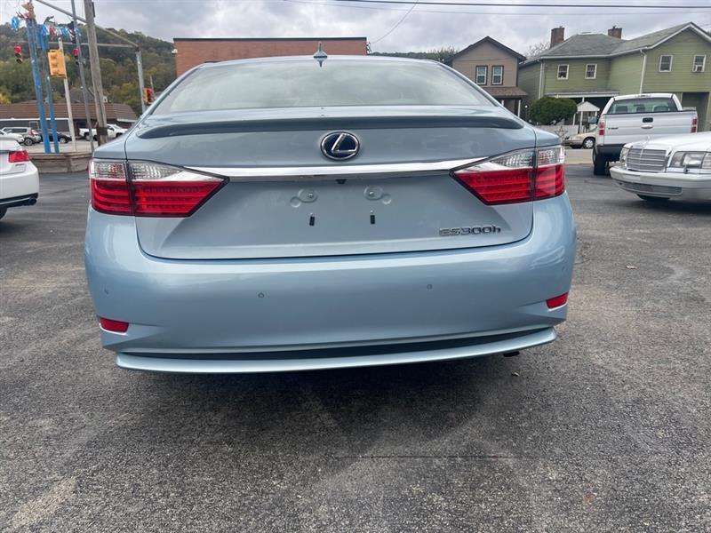Lexus ES 300h Sedan 2014