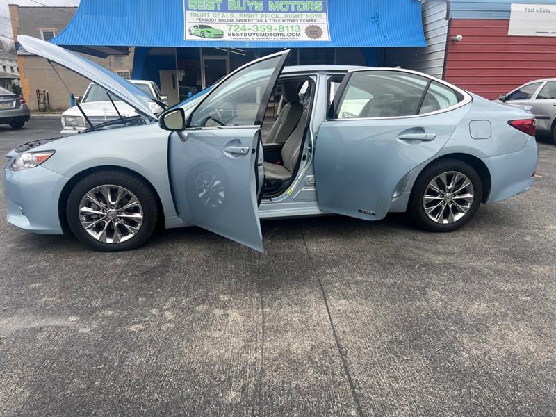 Lexus ES 300h Sedan 2014