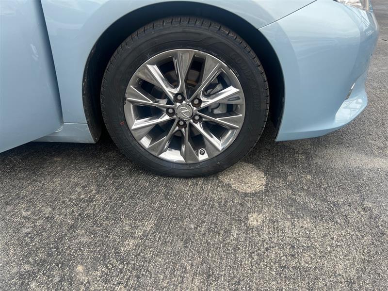 Lexus ES 300h Sedan 2014