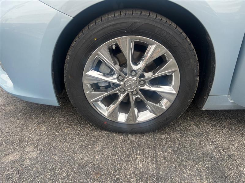 Lexus ES 300h Sedan 2014