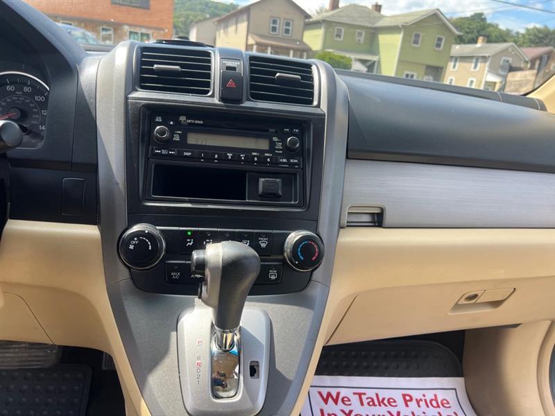 Honda CR-V LX 4WD 5-Speed AT 2011