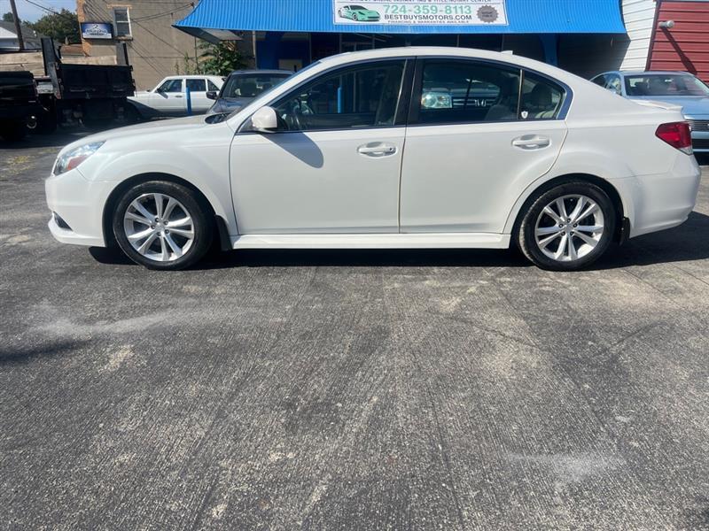 Subaru Legacy 3.6R Limited 2013