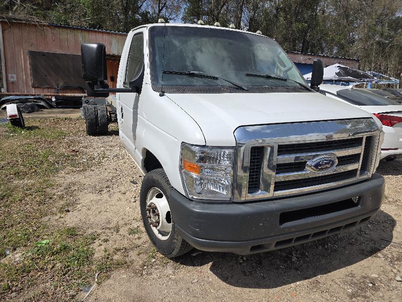 Ford Econoline  2011