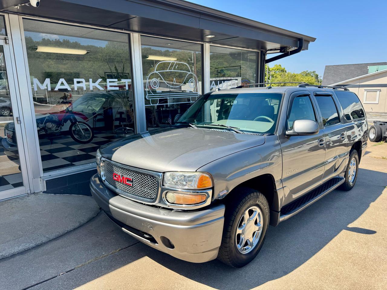 2005 GMC Yukon Denali XL