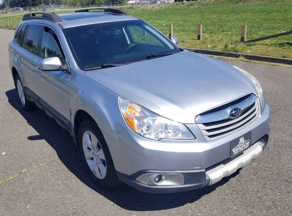 Subaru Outback 2.5i Limited 2012
