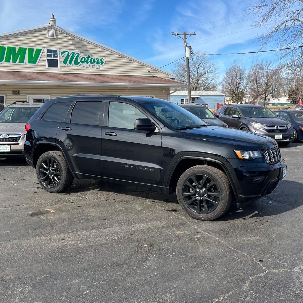Jeep Grand Cherokee Laredo 4WD 2018