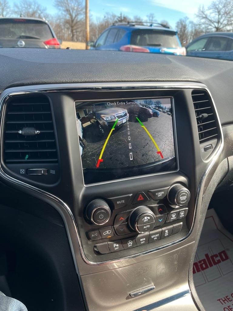 Jeep Grand Cherokee Laredo 4WD 2018