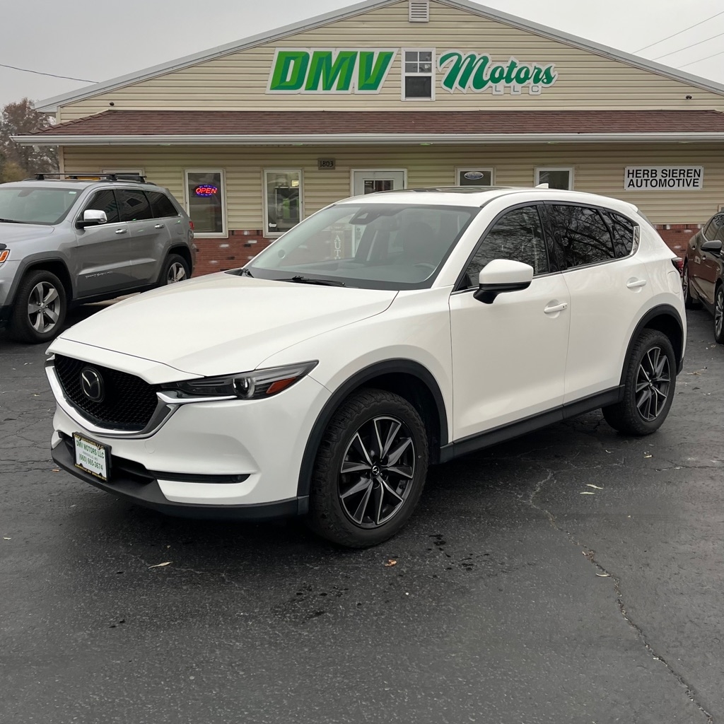 2017 Mazda CX-5 Grand Touring's photo