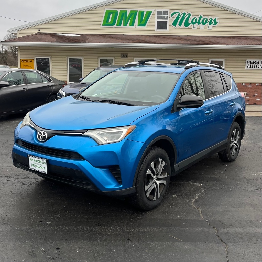 Toyota RAV4 LE AWD 2016