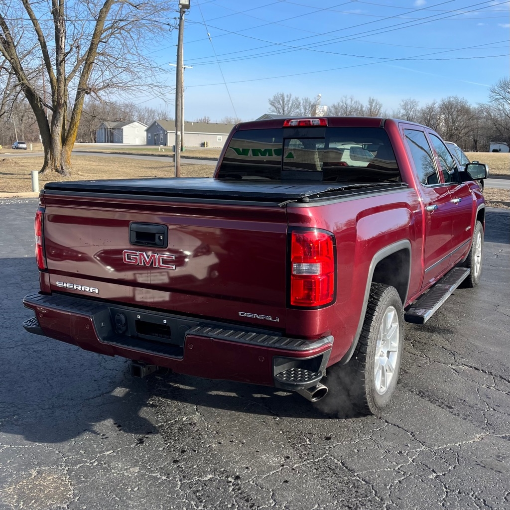 GMC Sierra 1500 Denali Crew Cab Long Box 4WD 2015