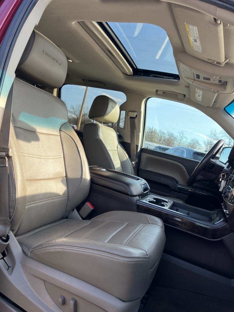 GMC Sierra 1500 Denali Crew Cab Long Box 4WD 2015