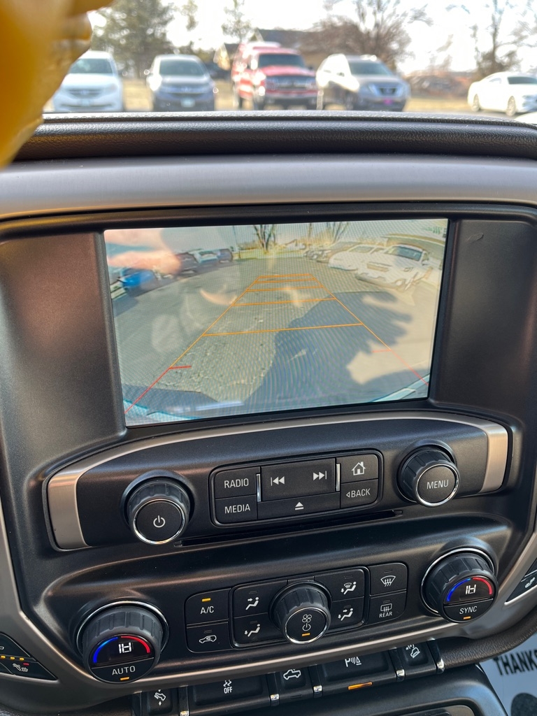 GMC Sierra 1500 Denali Crew Cab Long Box 4WD 2015