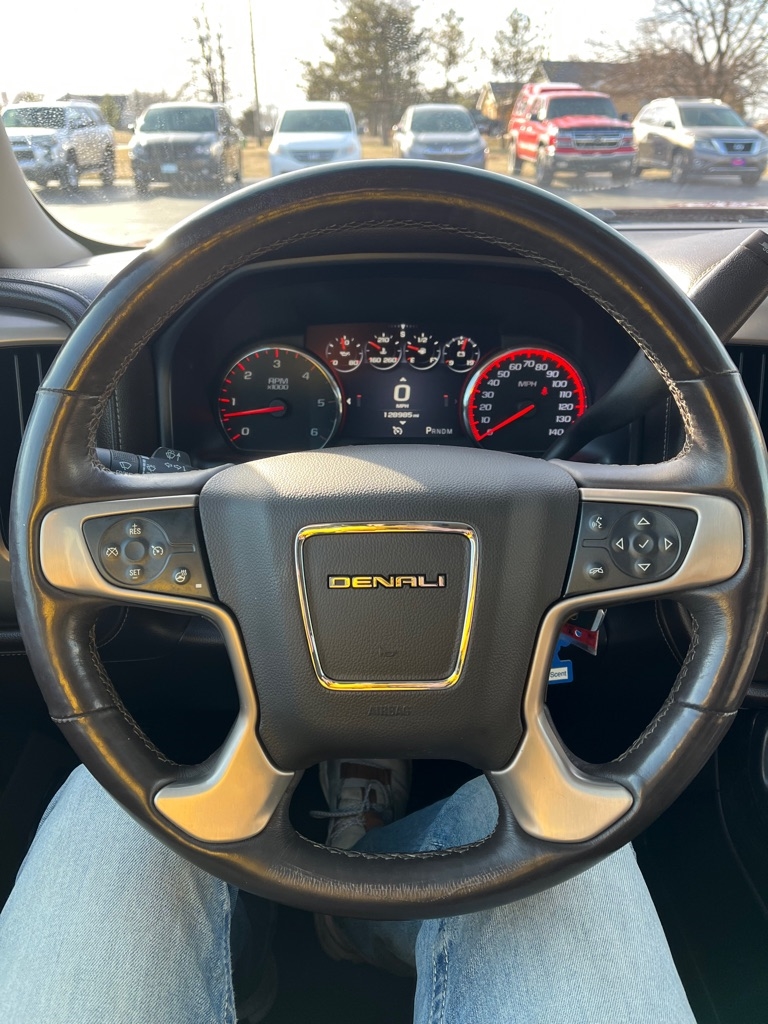 GMC Sierra 1500 Denali Crew Cab Long Box 4WD 2015