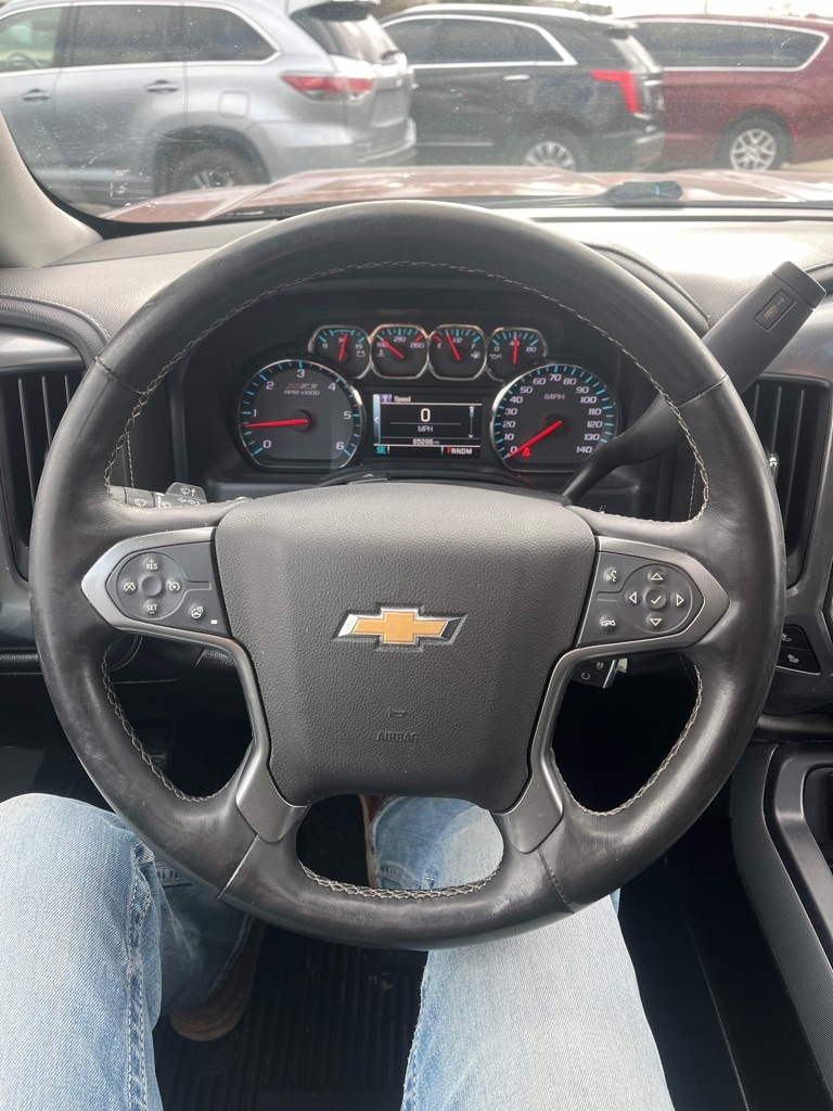 Chevrolet Silverado 1500 LTZ Crew Cab 4WD 2015