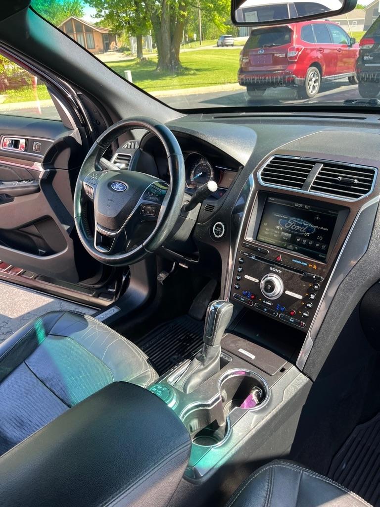 Ford Explorer Limited 4WD 2016
