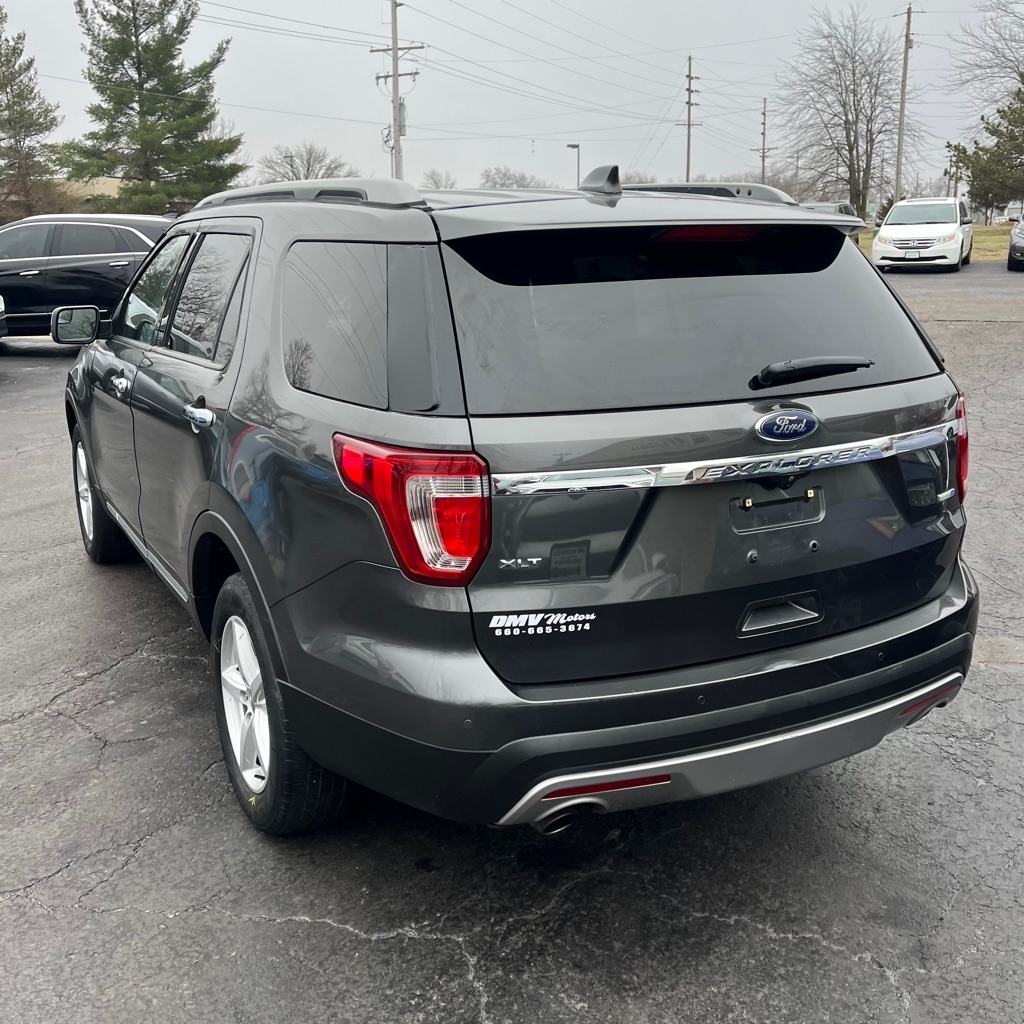 Ford Explorer XLT 4WD 2016