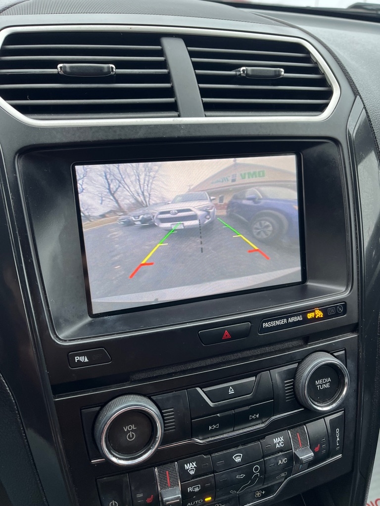 Ford Explorer XLT 4WD 2016