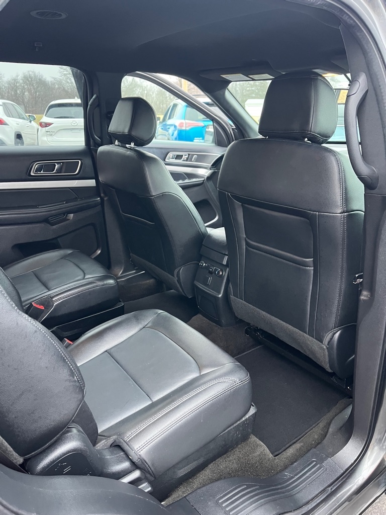 Ford Explorer XLT 4WD 2016