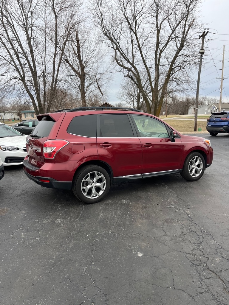 Subaru Forester 2.5i Touring 2015