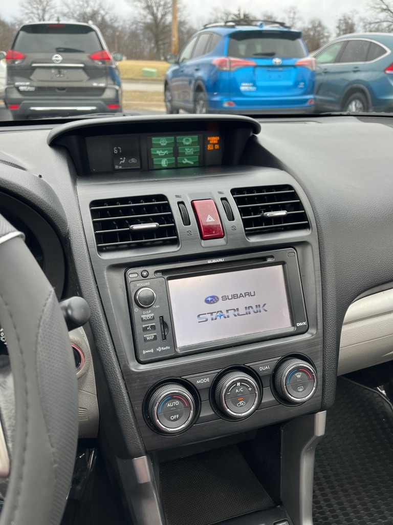 Subaru Forester 2.5i Touring 2015